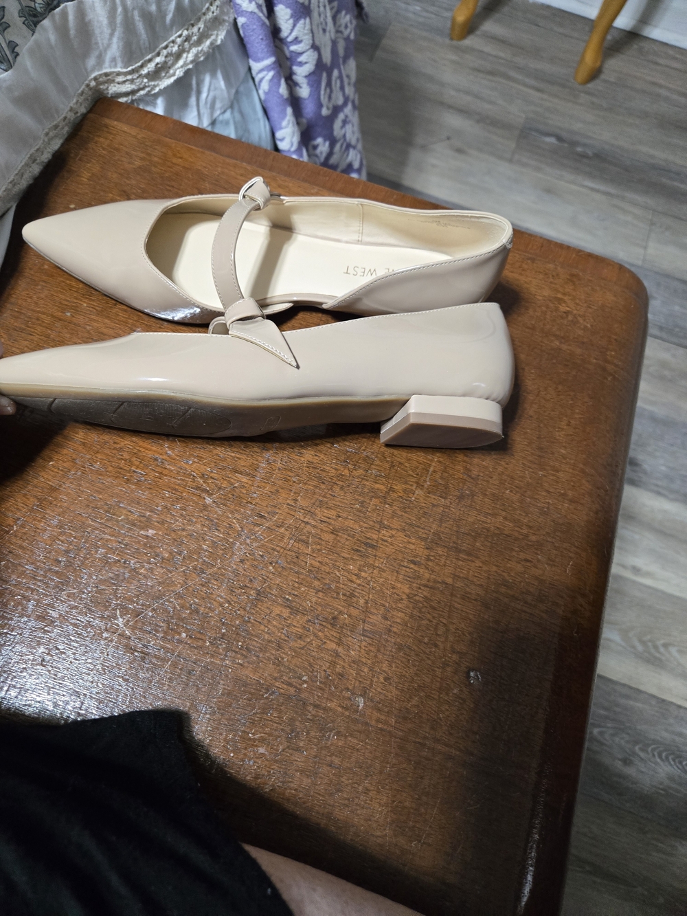 Nine West Women's Nude Patent Pointed-Toe Mary Jane Flats - Picture 3 of 4